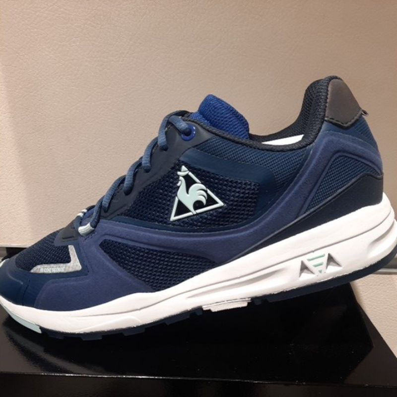 sepatu sneakers / sepatu pria / le coq sportif