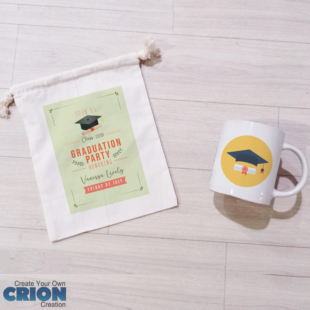 Hampers Graduation pouch bisa request nama - souvenir/kado - By Crion