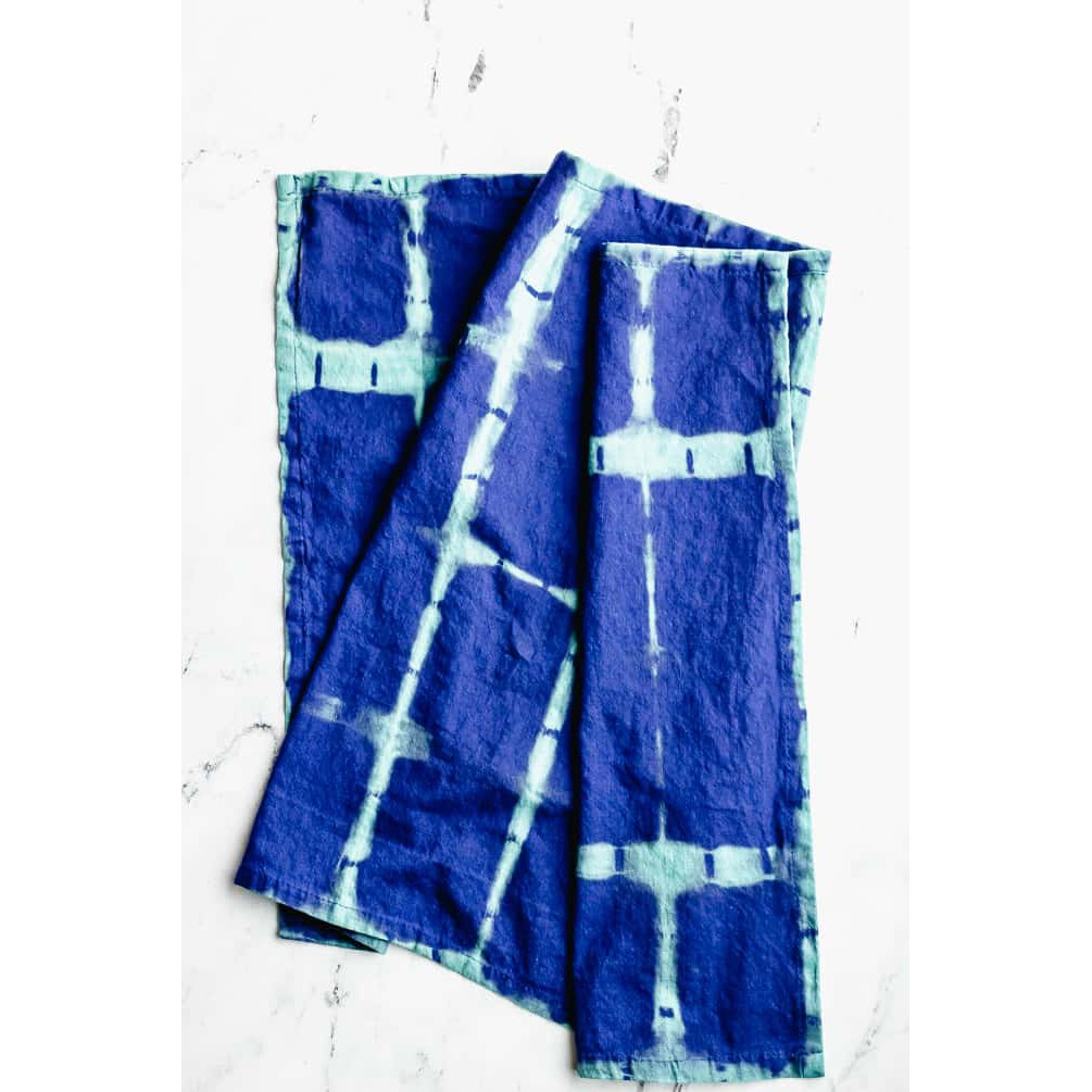 Pewarna Hoodie Tie-Dye Indigosol Tekstil