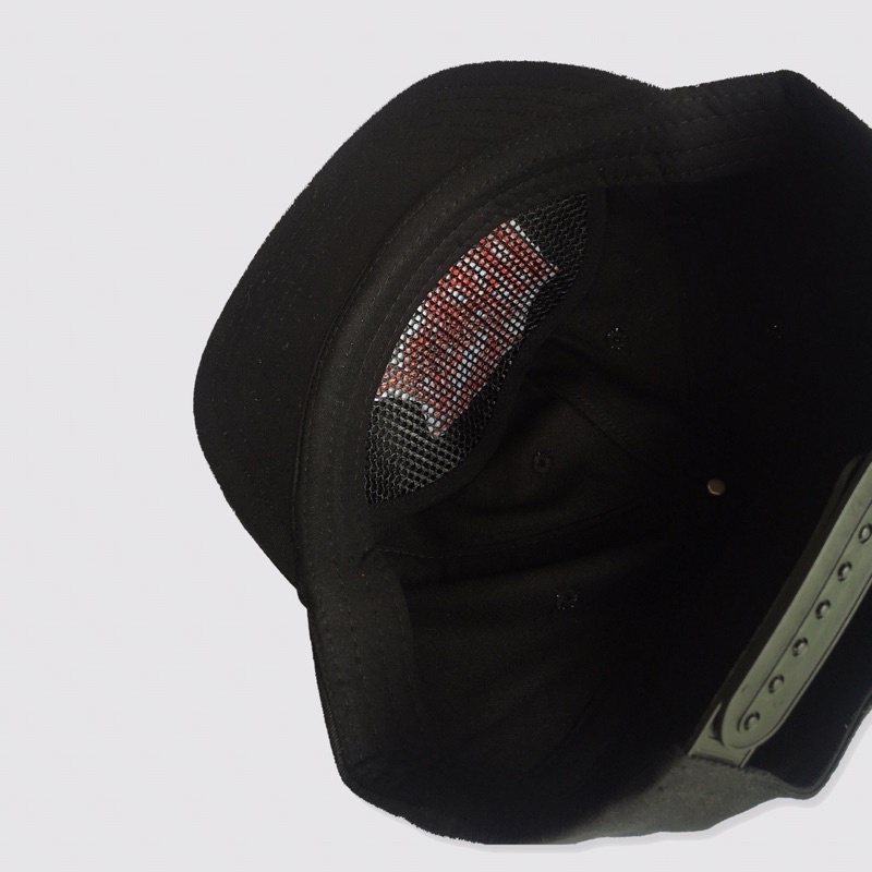 CLASSIC SNAPBACK DEATH / UNSTRUCTURED SNAPBACK