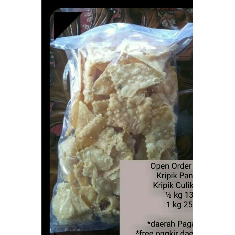 

Kripik Pangsit 1/2 Kg= Rp.16k, 1 Kg=31k