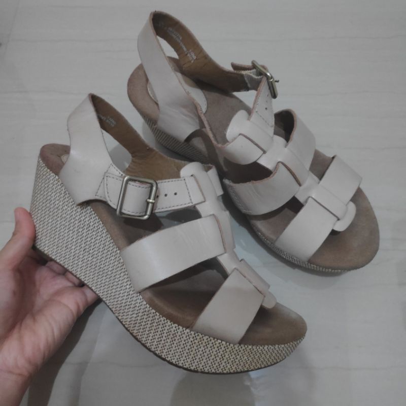Clarks High Heels - Ukuran 39