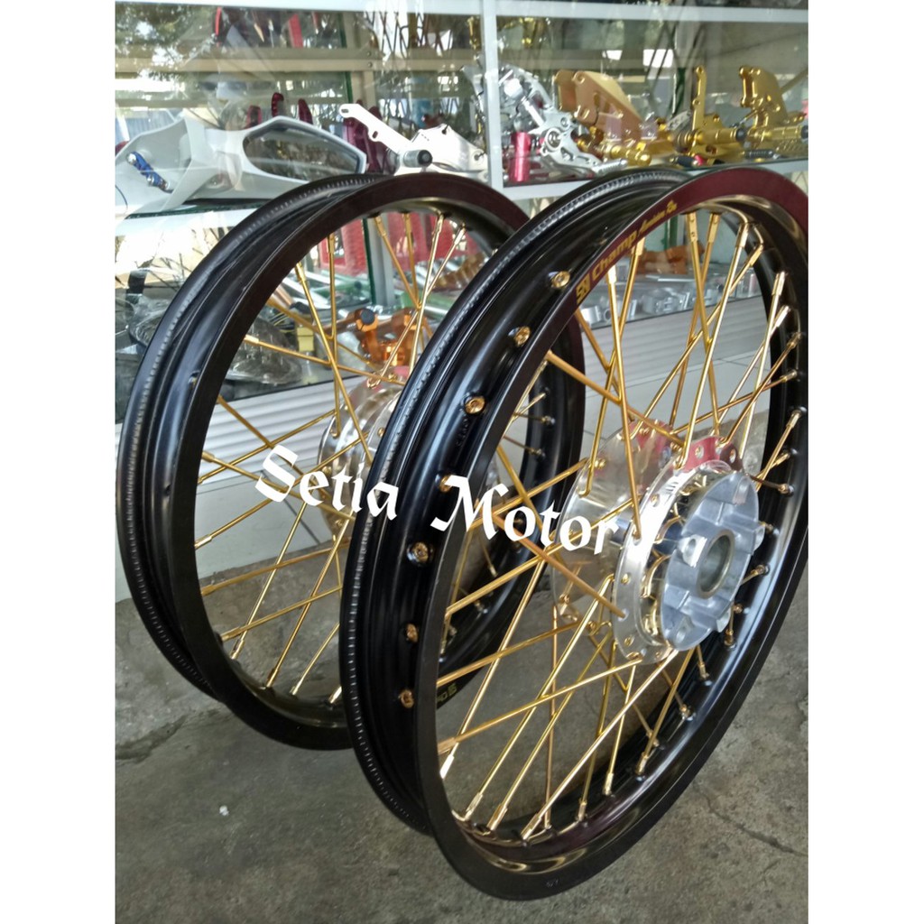 Jual Velg Rossi Champ Sepaket Megapro Gl Pro Belakang Tromol Depan Cakram Satu Set Velg Jari Jari Tromo Indonesia Shopee Indonesia Jual Velg Rossi Champ Sepaket Megapro Gl Pro Belakang Tromol Depan Cakram Satu Set Velg Jari Jari Tromo Indonesia Shopee Indonesia