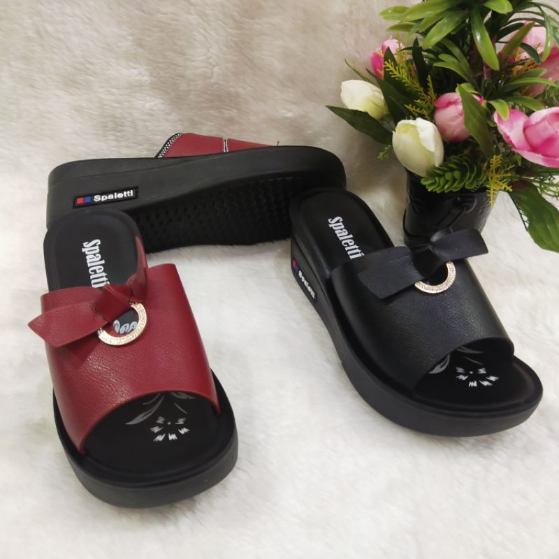 Sandal import spaletti ori