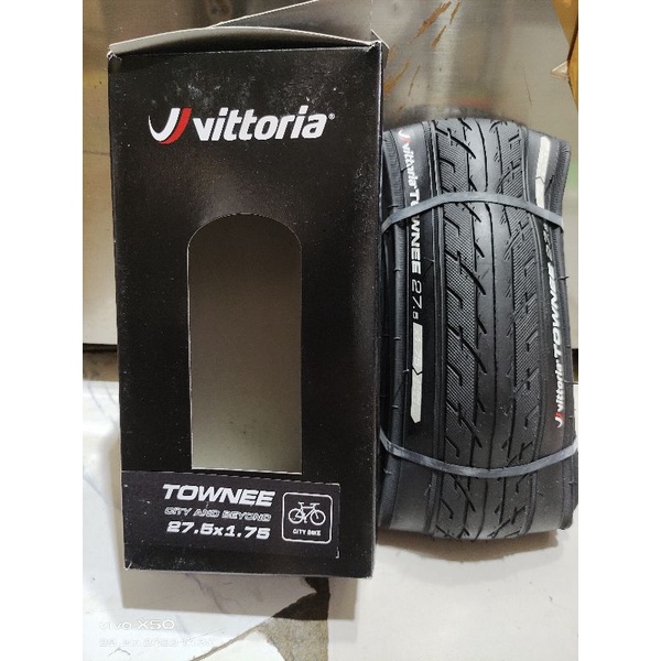 ban luar 27.5 x 1.75 merk Vittoria Townee model kevlar