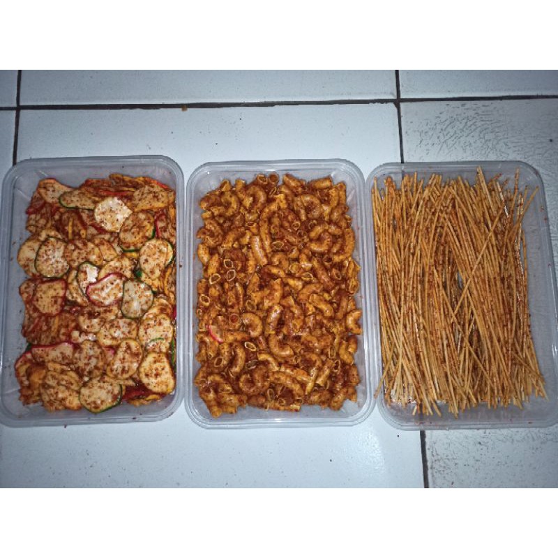 

Mie lidi / makaroni kering / makaroni basah / kerupuk seblak bantet box