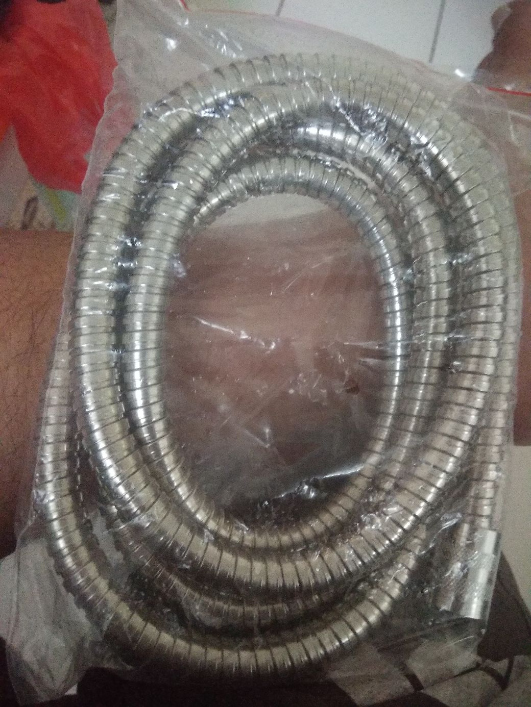 Selang Shower 2 Meter Selang Flexible Shower / Shower Kamar Mandi