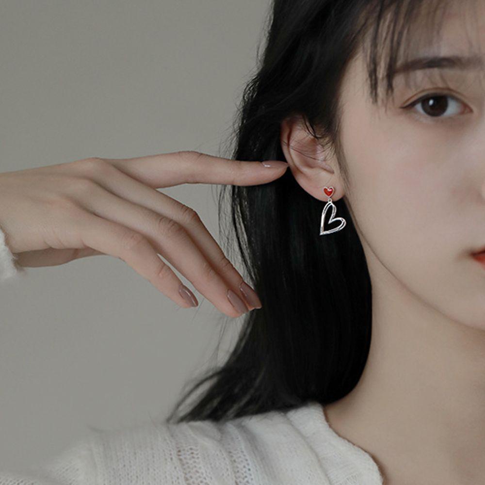 Mxbeauty Cinta Hati Stud Anting-Anting Trendi Vintage Desain Rasa Panjang Rumbai Pertunangan Hadiah Indah Gaya Korea Ear Studs