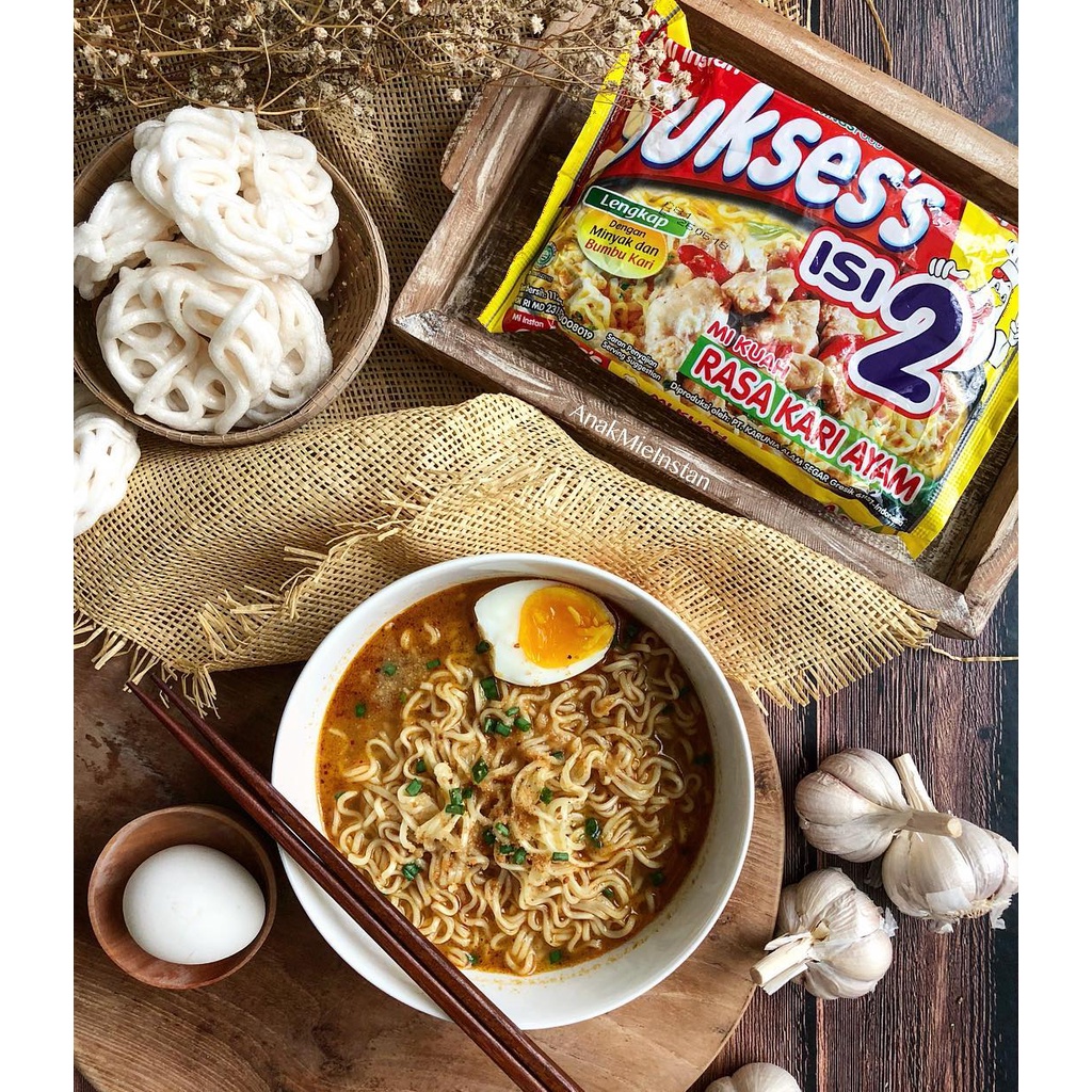 

MIE SUKSES ISI 2 RASA KARI AYAM 125GR