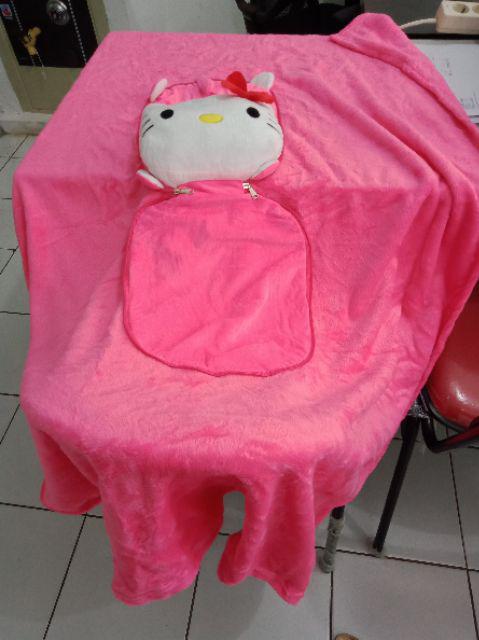 Boneka Bantal Selimut (3 In 1) / Bonmut Karakter (model Quilt Cotton) Totoro Hellokitty And Friends