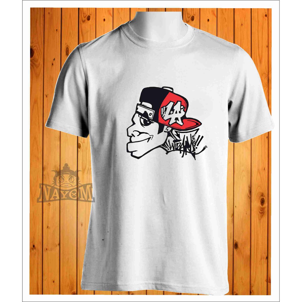 kaos distro pia LA bergambar