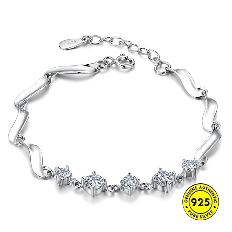 Gelang S925 Silver Bentuk Hati Hollow Aksen Kristal Berlian Untuk Wanita Clover