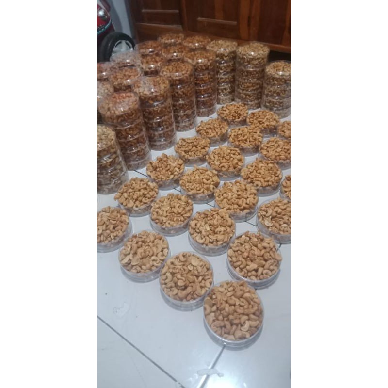 

kacang mente dapat 3toples