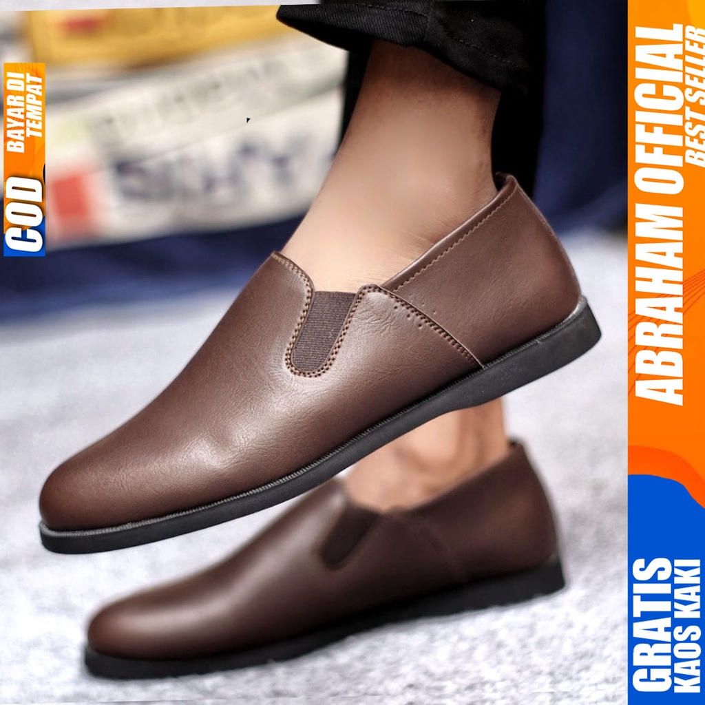 Sepatu Casual Pria Slip On Slop Selop Pansus Santai Kulit Pu Kerja Kantor Kulit Kondangan Hitam Polos Fashion shoes Terbaru Original Murah Kekinian Cowok POLAS ABRAHAM