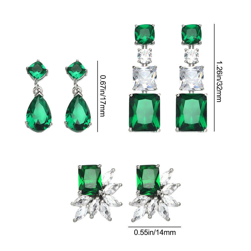 Preva Anting Tetes Air Kristal Emerald Heart Stud Earring Cubic Zircon