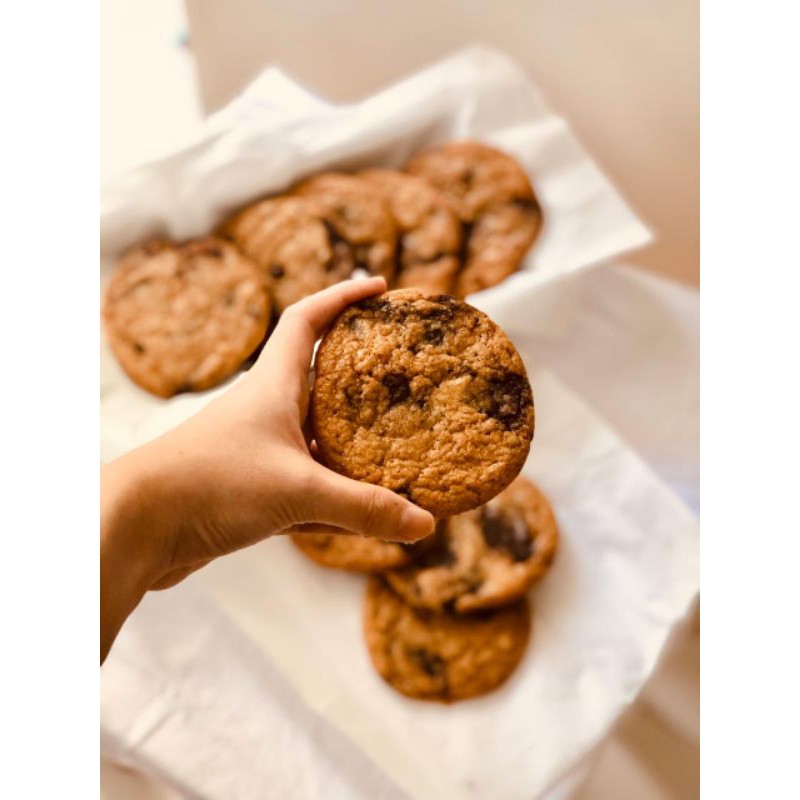 

1 box Classic Chocolate Cookies( isi 5 dan 10) / Cookies / Dark Chocolate Cookies / Chewy Cookies