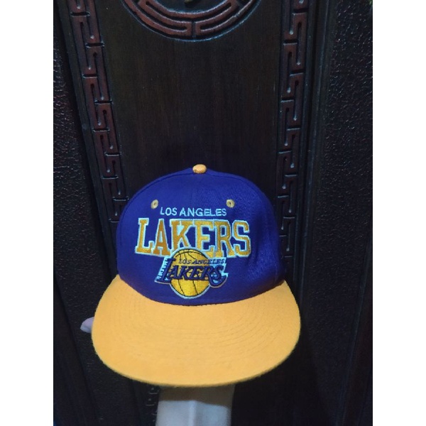 topi snapback la lakers Mitchell and ness