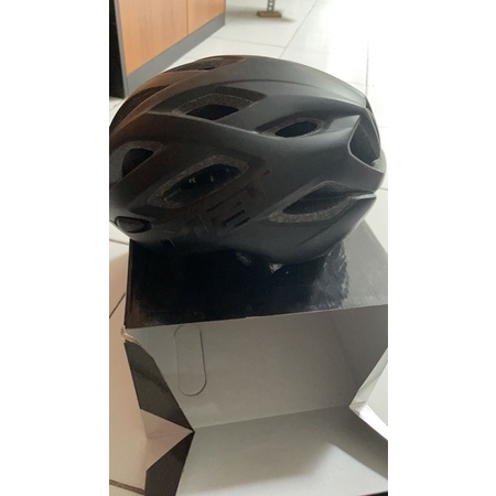 second bekas preloved MET IDOLO Helm Sepeda size M Black Matte