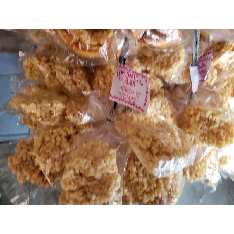 

Cemilan Jadul Kue Krupuk Kerak Nasi Krupuk Kue Rengginang isi 12 pcs