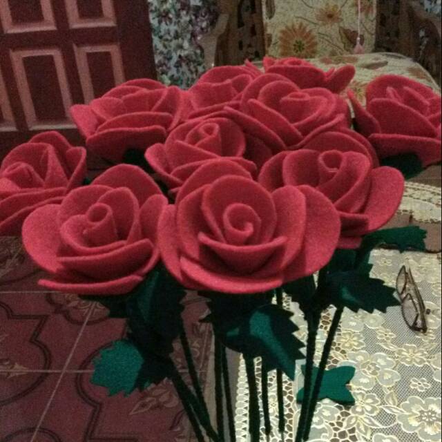 Bunga Mawar Flanel