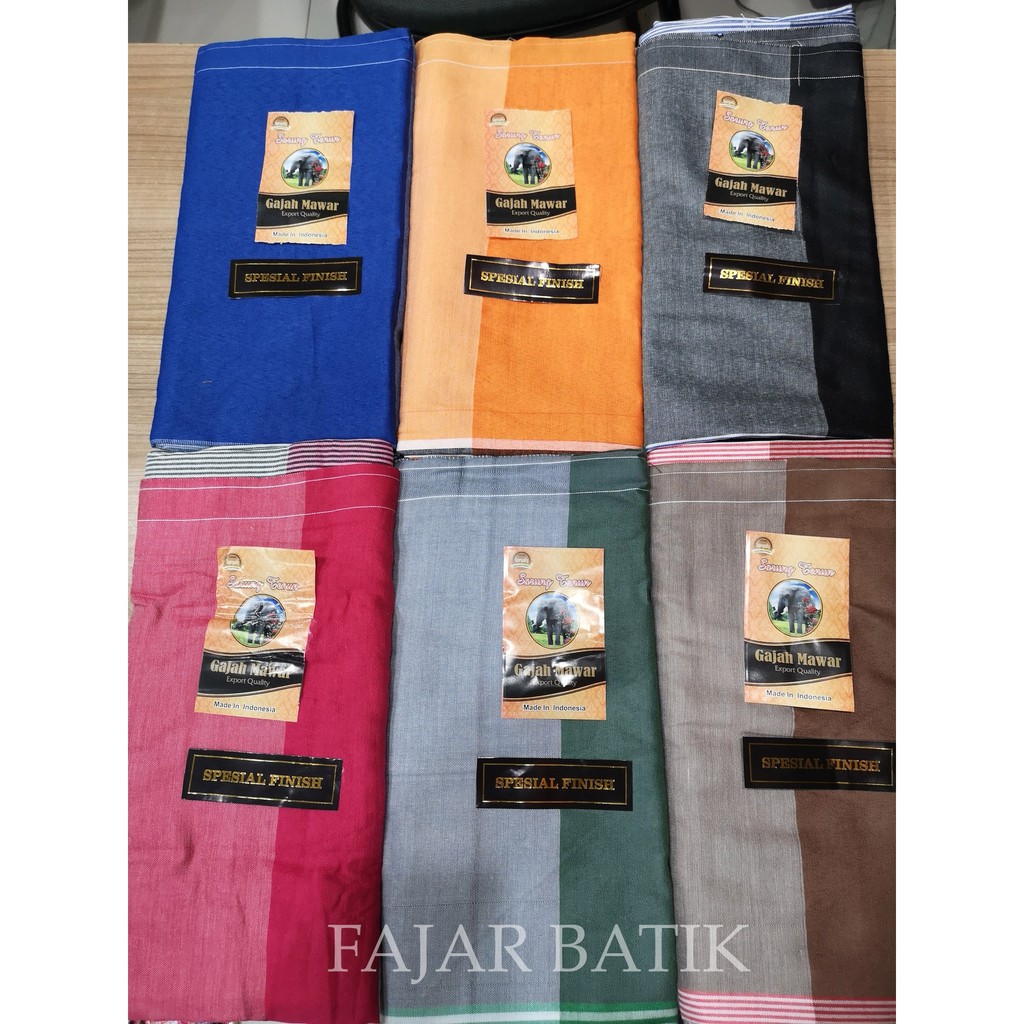 Fajar sarung gajah mawar