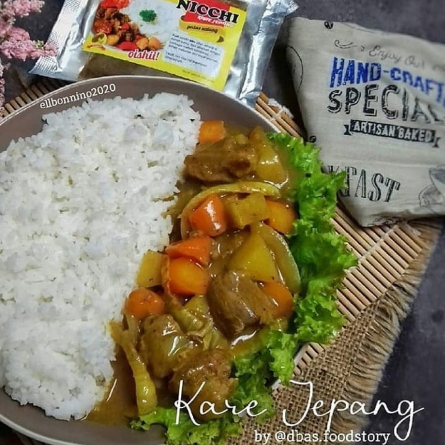 

Nicchi Bumbu Vegetarian Kare No MSG / Kari Jamur Jepang Halal Curry 100gr - Japanese Mushroom Curry Powder