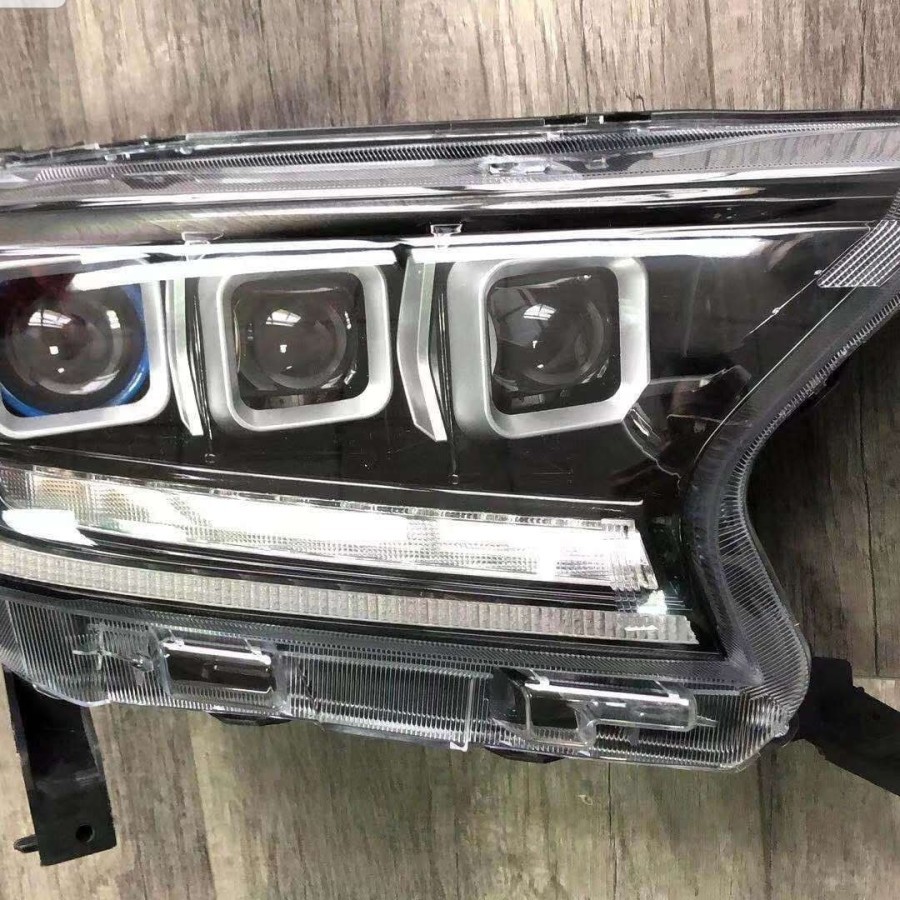 Headlamp Ford Ranger T7 T8 dan Raptor