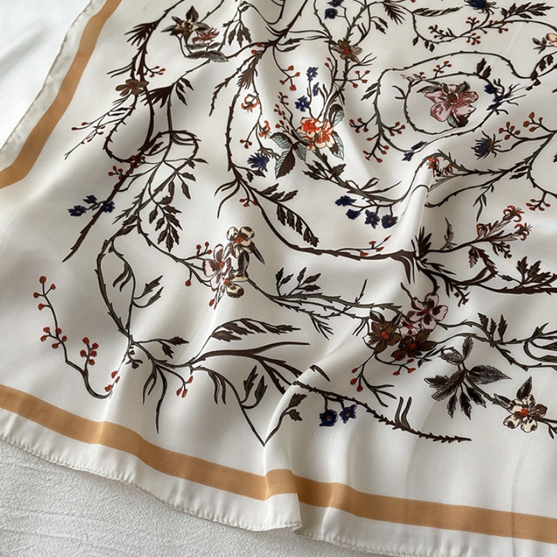 &quot;Sybil&quot; 70x70 cm scarf, Motif Bunga Ranting, Scarf Leher, Scarf Tas, Bahan High Grade Silk Immitation
