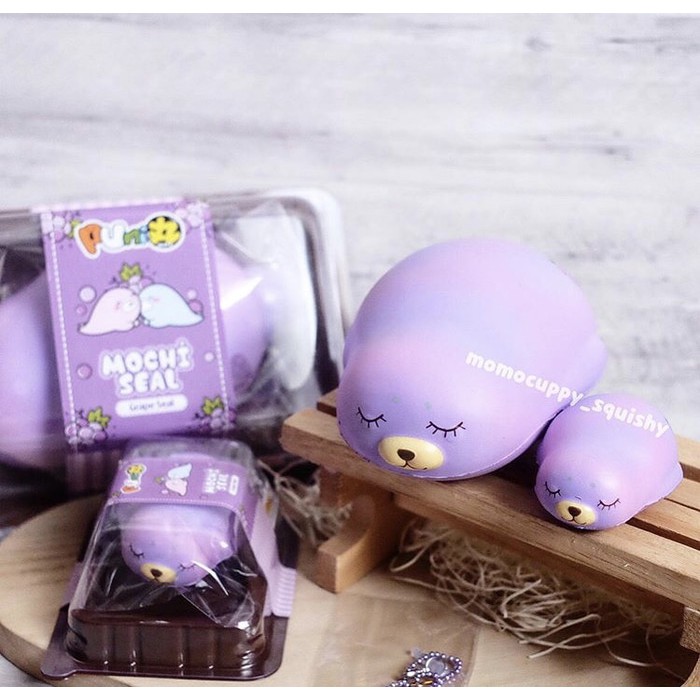 PROMO SQUISHY LICENSED big mochi seal grape by punimaru (jumbo size)