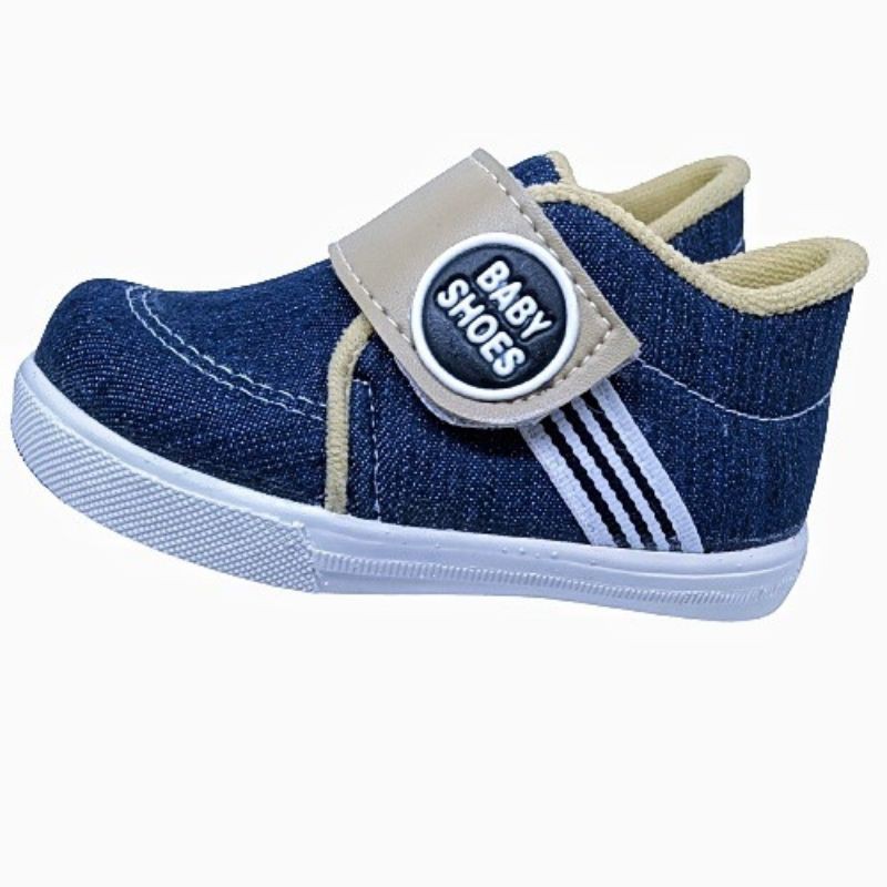 sepatu sneakers anak laki laki/sepatu anak laki laki/sepatu sneaker anak laki laki