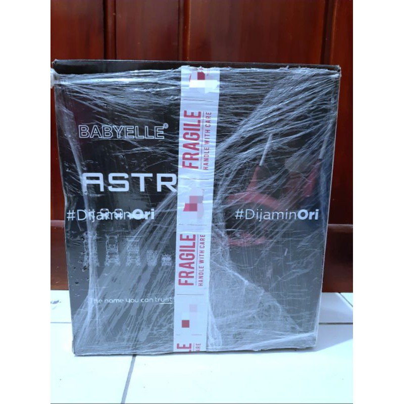 PreLoved - BabyElle, BabyDoes, BabyChair