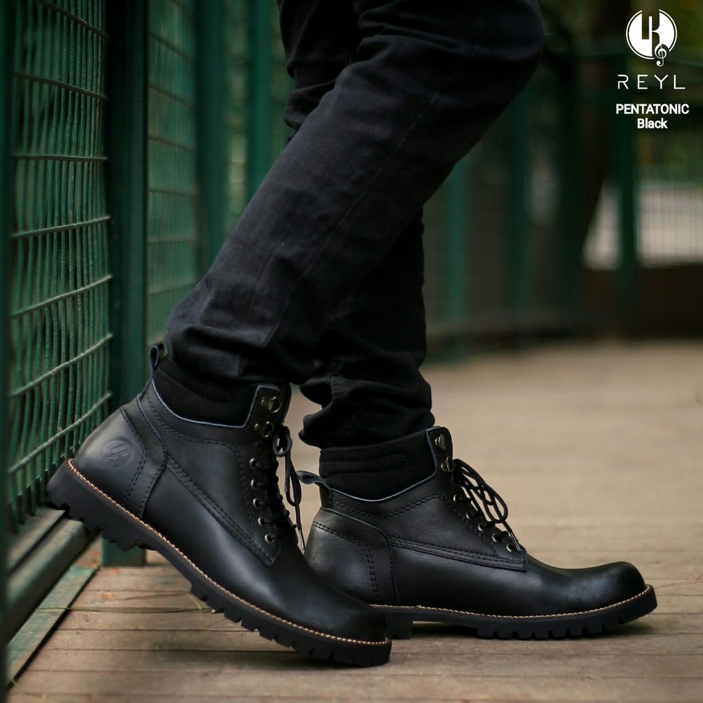 Sepatu Boots Pria Kulit Reyl Pentatonic Hitam, sepatu safety boots, sepatu boots ujung besi, boots k