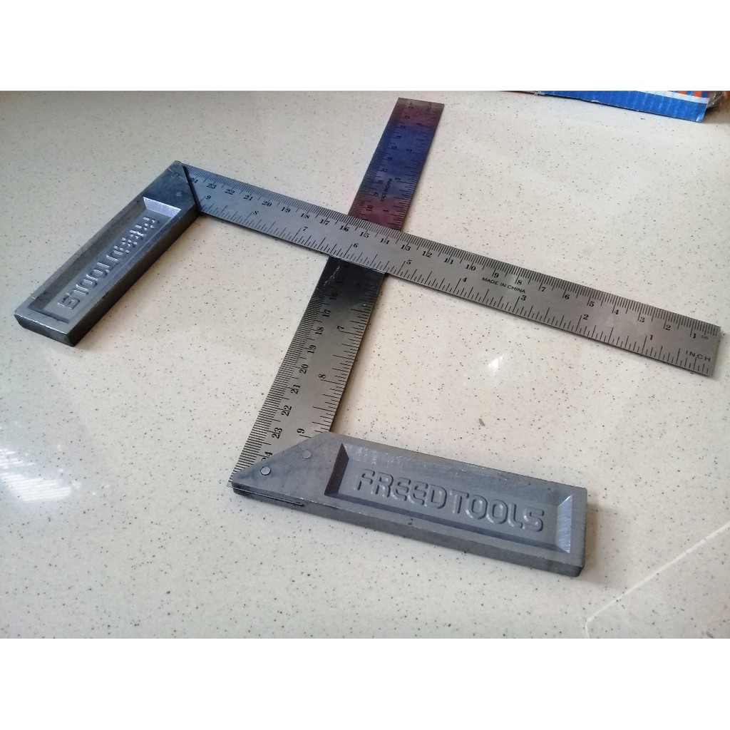 

Penggaris Siku 25cm Tebal Stainless Steel