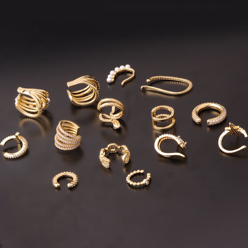 1pc Anting Tusuk Tanpa Tindik Bahan Tembaga Warna Gold Hias Zircon Adjustable Untuk Wanita