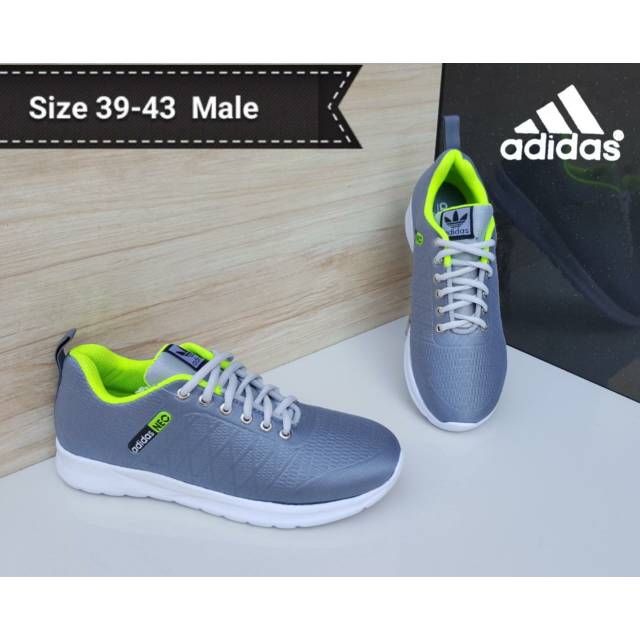 Sepatu Kets Adidas/ Sepatu Cowok Adidas