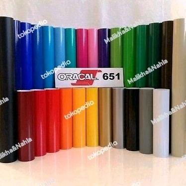 

Oracal Orafol 651G-010 Intermediate Cal White 1250mm x 50m 50'x55yds