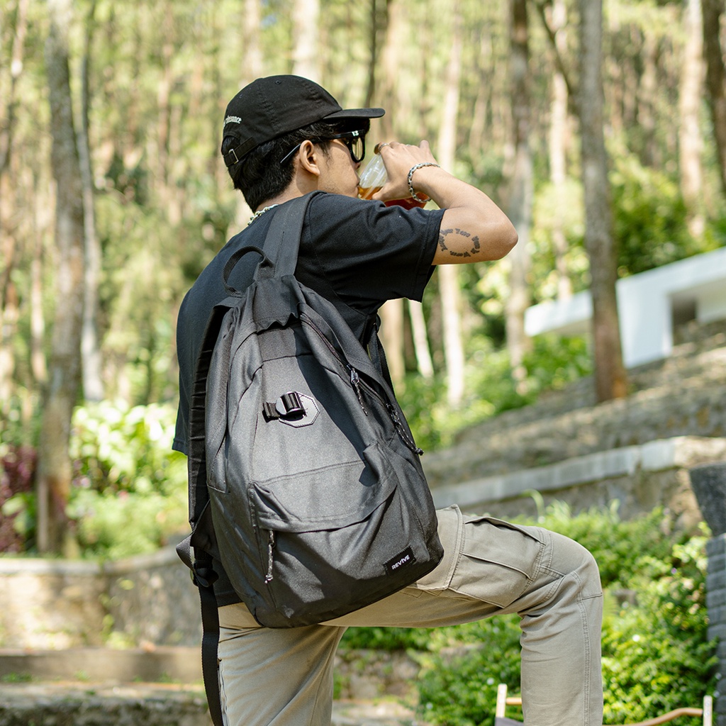 REVIVE Triton Backpack Hitam | Ransel | Tas Sekolah Murah Pria Wanita