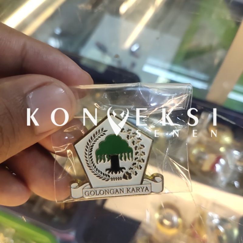 pin golkar model terbaru dasar kuningan