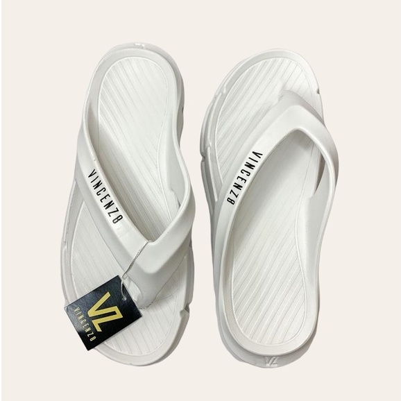 Sandal Ringan Pria VINCENZ8 Sandal Jepit Pria Sandal Casual Pria Sandal Pria Anti Slip Sandal Pria Anti Air Terbaru Sendal Cowok Kekinian Sandal Polos Fhasionable