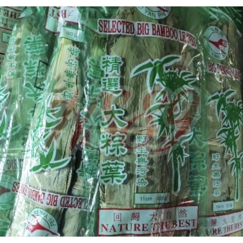 

Daun Bambu Jumbo BIG BAMBOO LEAVES / DAUN CANG BAKCANG IMPORT 300GR UKURAN 11 CM