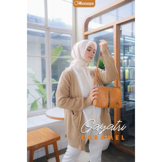 Moonzaya Gayatri Sling Bag Tas Slempang Wanita