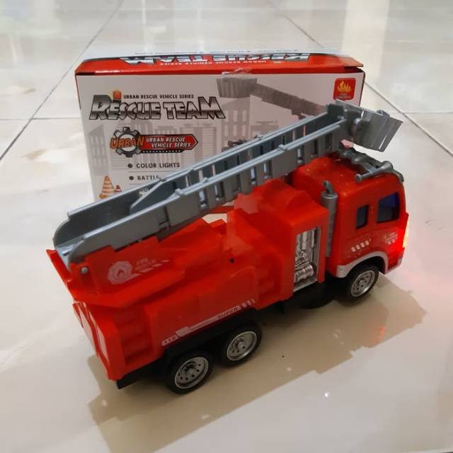 mainan truk pemadam kebakaran bump &amp; go edukatif mobil fire truck anak