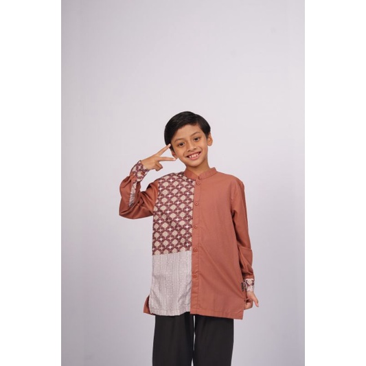 ELZATTA HIJAB SARIMBIT ANAK ATASAN KOKO LENGAN PANJANG MOTIF KOLEKSI TERBARU MAILERA BOY