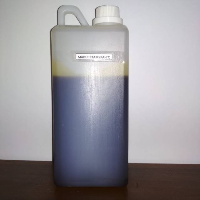 

Madu Murni Hitam Pahit Raw Honey 1000gr.