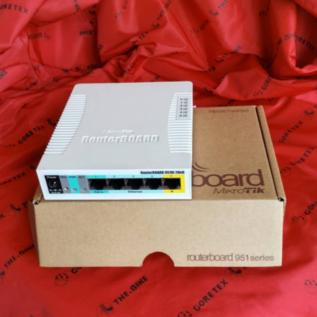Mikrotik RB951UI-2HND , RouterBoard RB 951ui 2hnd bekas rasa baru