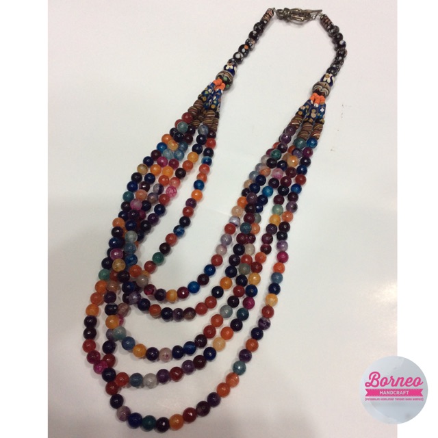 Kalung etnik Batu kalimantan