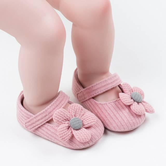 Sepatu Bayi Prewalker Bunga Anti Selip