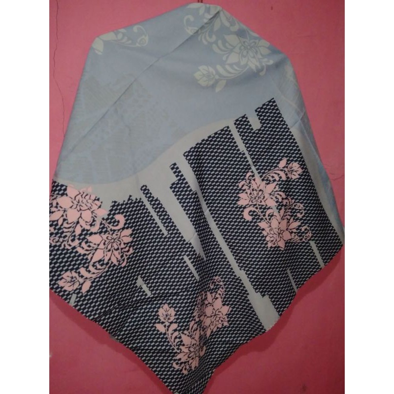 hijab voal masker motif umama