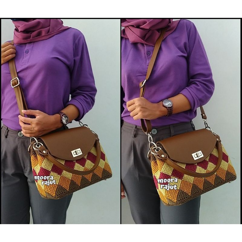 TAS RAJUT WEBE SELEMPANG MOTIF WAJIK MOCCA