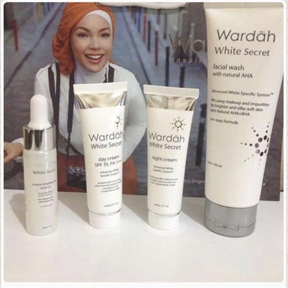 Wardah Paket White Secret 4set 17gr